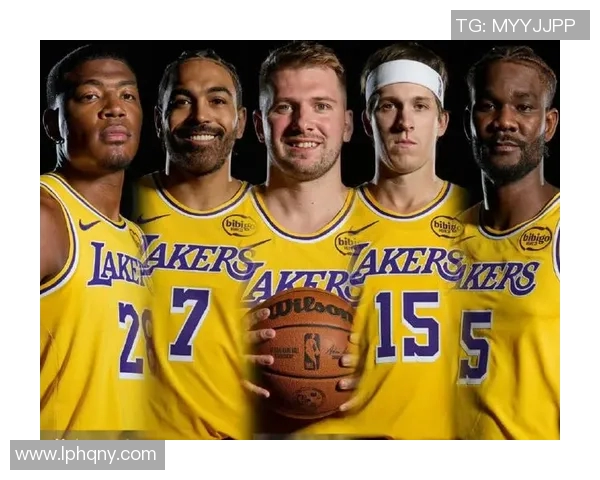 湖人对阵国王季前赛精彩回顾全场录像分析与亮点集锦