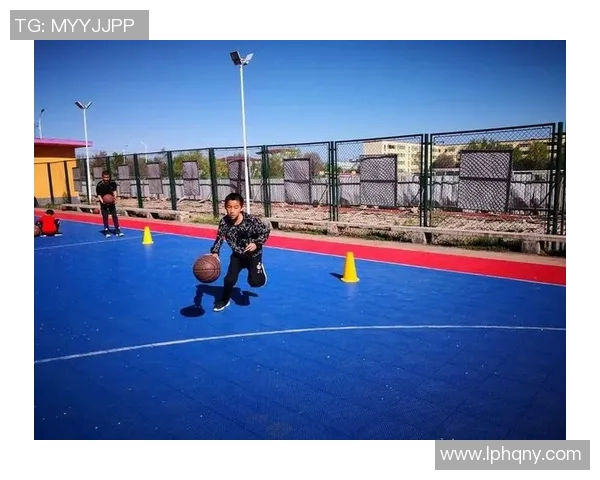 邹雨宸:从篮球场到人生舞台的奋斗与成长之路 邹雨宸:从篮球场到人生舞台的奋斗与成长之路