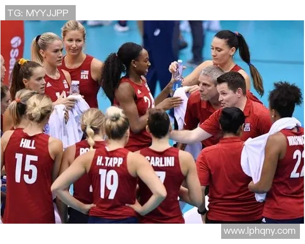 韩国女排与越南女排激战正酣谁将赢得这场精彩对决的胜利 韩国女排与越南女排激战正酣谁将赢得这场精彩对决的胜利