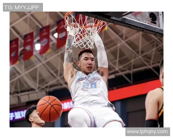 陶汉林：从篮球场上的拼搏者到社会公益的践行者的华丽转身