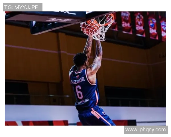 马尚布鲁克斯在CBA赛场的精彩表现与未来发展潜力分析