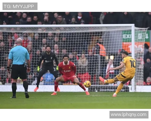 英超激战莱切城主场迎战狼队争夺关键三分的巅峰对决 英超激战莱切城主场迎战狼队争夺关键三分的巅峰对决