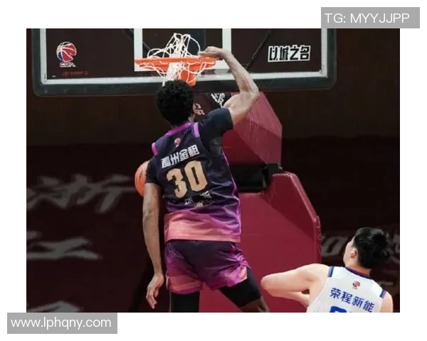 CBA直播视频精彩对决上海队迎战江苏队全场回顾与精彩瞬间分析