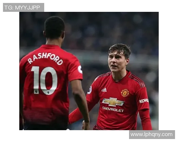 曼联与雷丁精彩对决直播源分享及观看指南